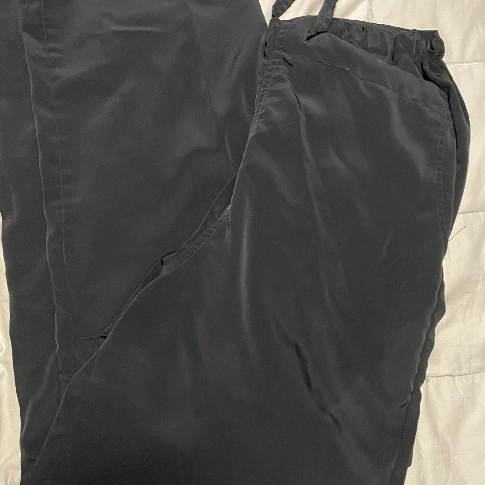 Uniform city silky scrub pants